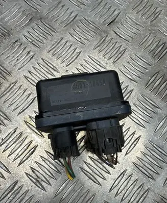 Mazda 3 III Glow plug pre-heat relay SH0118650