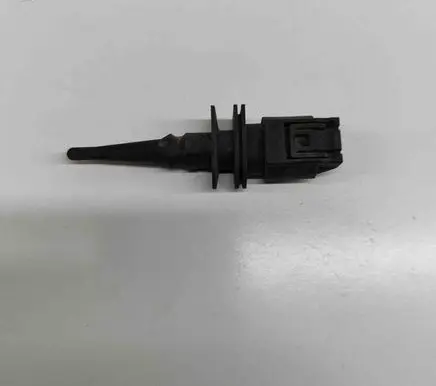 BMW X3 E83 Outside/external air temperature sensor 6936953
