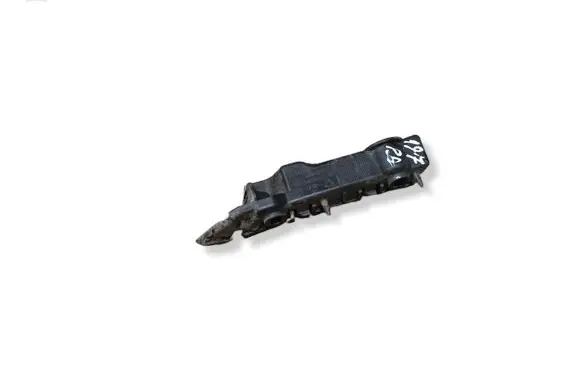 Audi A5 Sportback 8TA Front bumper mounting bracket 8T0807284C