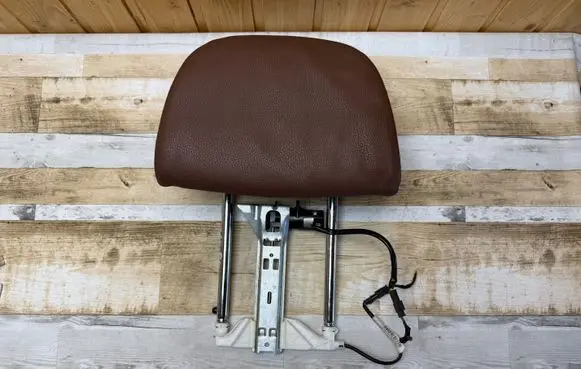 BMW 5 GT F07 Front seat headrest 