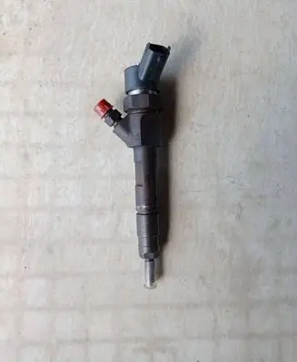 Fuel injector