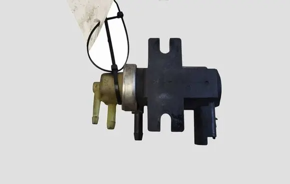 Citroen C5 Vacuum valve 70163300 9661960380