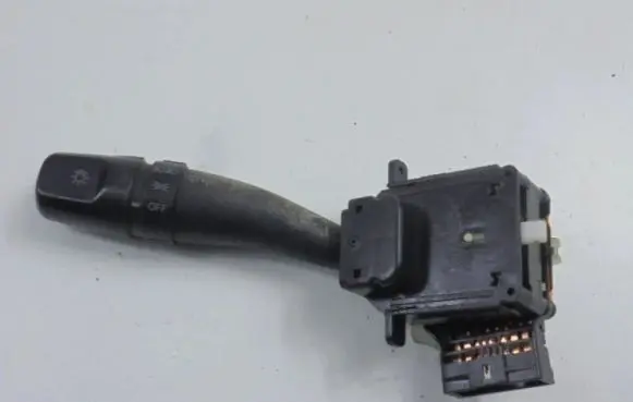 Hyundai Matrix Light switch