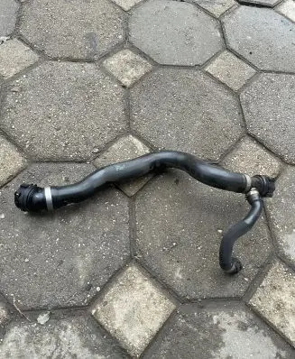 BMW X3 G01 Engine coolant pipe/hose 9797615