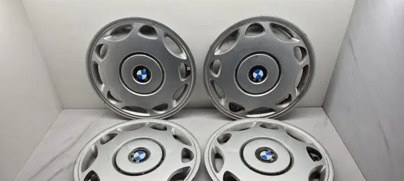 BMW 3 E36 R15 wheel hub/cap/trim 36131180104