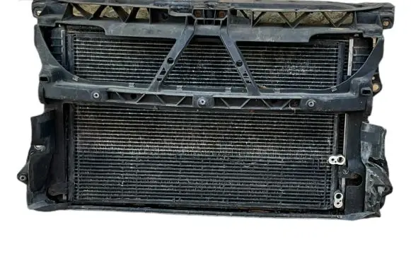 Volkswagen Phaeton Radiator support slam panel