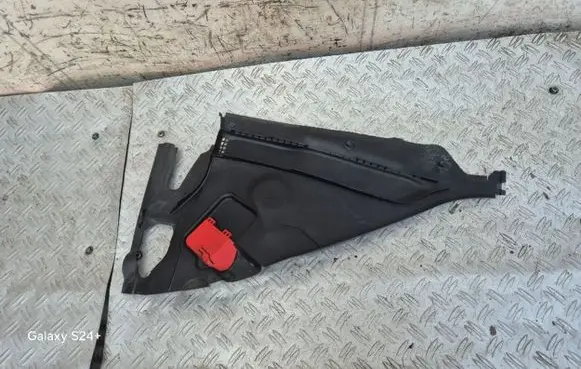 BMW 4 F32 F33 Wiper trim 7265120 51437265120