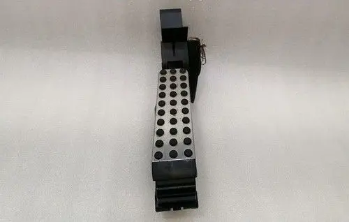 Mercedes-Benz CLS C219 Accelerator throttle pedal A1713000104