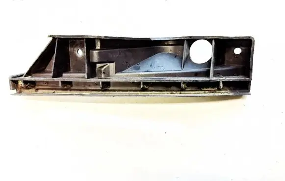 Volkswagen Touran I Front bumper mounting bracket 1t0807890a