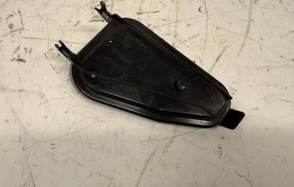 Porsche Cayenne (92A) Headlight/headlamp dust cover CAY2ZAS3 970631104