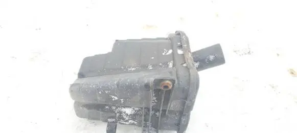 Nissan Primera Vacuum air tank 3981070938