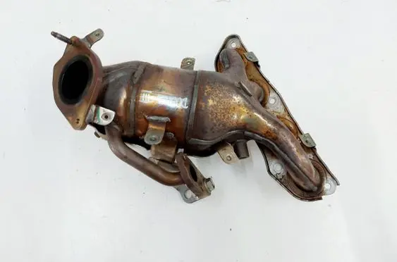 Dacia Duster III Exhaust manifold 208A00444R