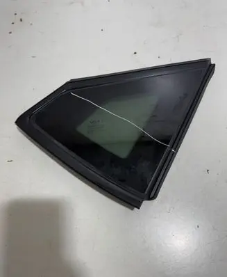 KIA EV6 Rear side window 43R019928 DOT736AS3M305