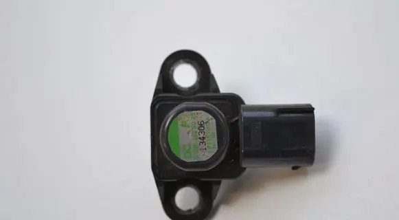 Peugeot 308 Air pressure sensor A0051535028