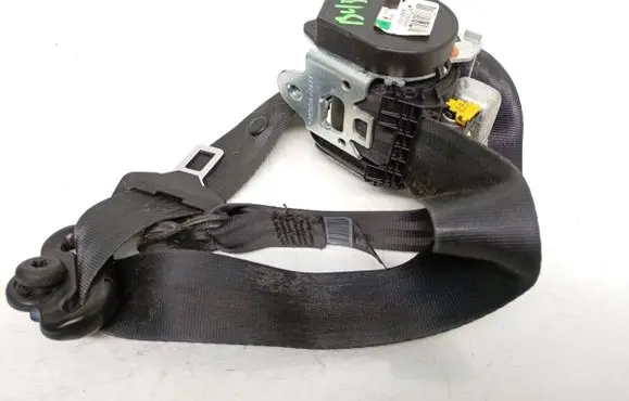Ford Focus Front seatbelt Bm5161294acw 617231800 617232000