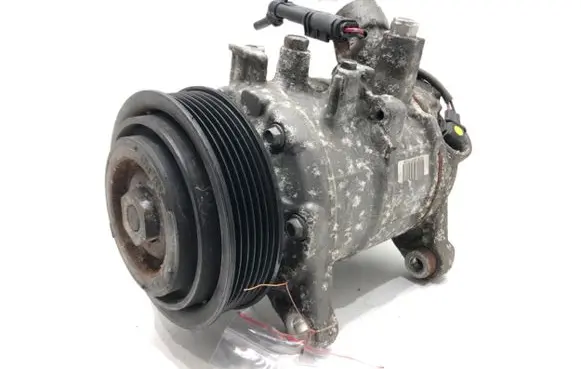BMW 3 F30 F35 F31 Air conditioning (A/C) compressor (pump) 9223695