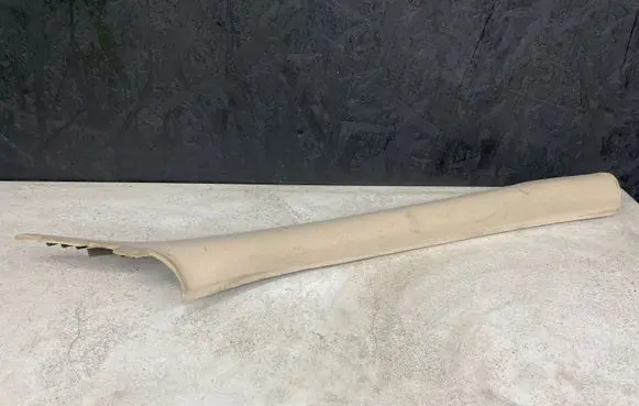 Volvo XC70 (A) pillar trim 