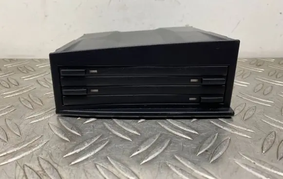 BMW 7 E65 E66 CD/DVD changer 7017806 7011621