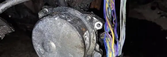 Vacuum pump
