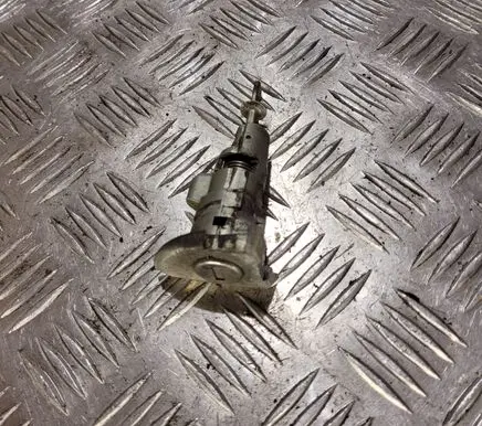 Volkswagen PASSAT B6 Coupe door lock (next to the handle) 