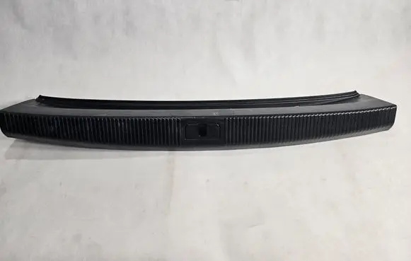 Audi A8 S8 D3 4E Trunk/boot sill cover protection 4E0863283A