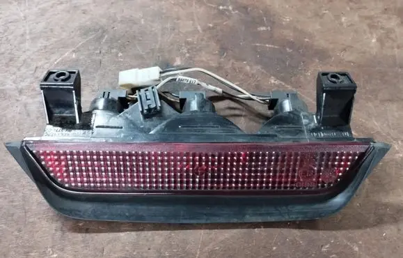 Dodge Durango I Third/center stoplight 55076617