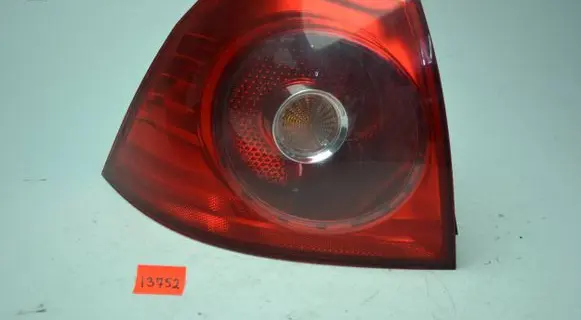 Volkswagen Golf V Rear/tail lights 1K6945095E 00296659 028490102C