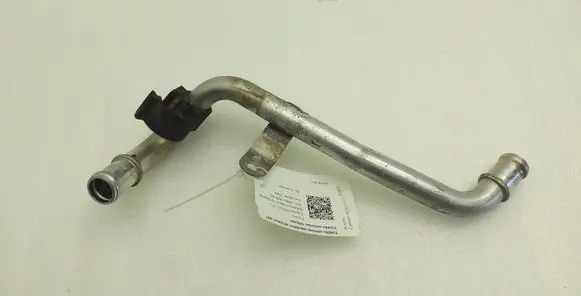 Porsche Cayenne (92A) Engine coolant pipe/hose 7P5815666