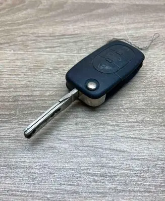 Audi A6 S6 C5 4B Ignition key/card AUDIKEYFOB