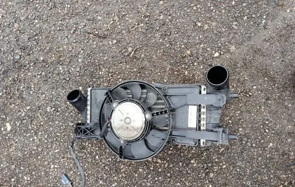 Ford Focus Intercooler radiator CV619L440VC X1436002