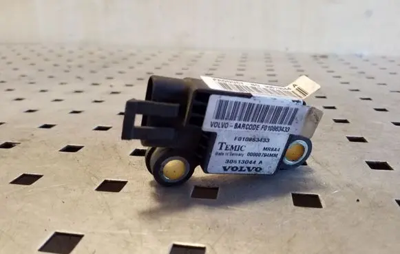 Volvo S40, V40 Airbag deployment crash/impact sensor 00000794MM 30613044A