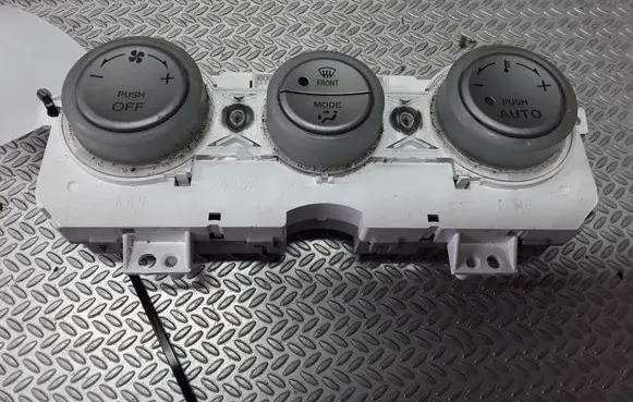 Mazda 6 Climate control unit