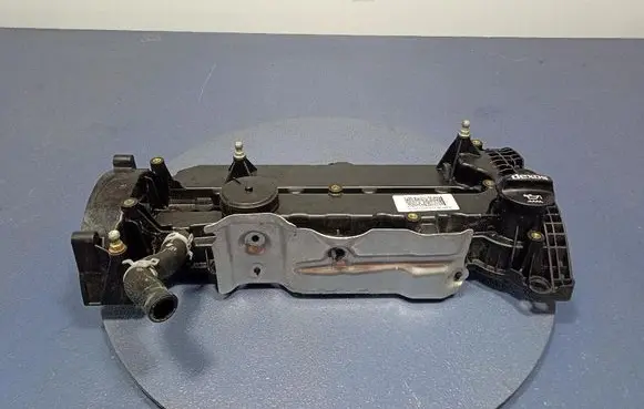 Rocker cam cover