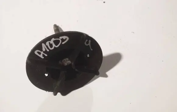 Nissan Note (E11) Spare wheel bolt 74810