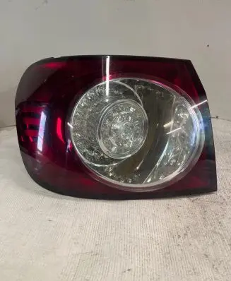 Volkswagen Golf Plus Rear/tail lights 5M0945095N