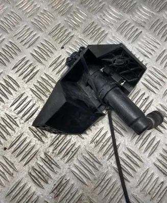 Headlight washer spray nozzle