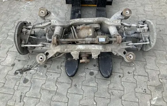 BMW 7 E65 E66 Rear axle beam 75148116752801