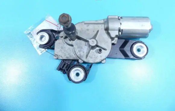 Mazda 3 I Rear window wiper motor BP4K-67450 IMPRK1356426