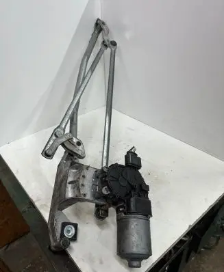 Ford Focus Wiper motor 3M5117538AA 90241724