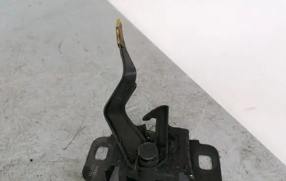 Opel Zafira C Engine bonnet/hood lock/catch 13371989