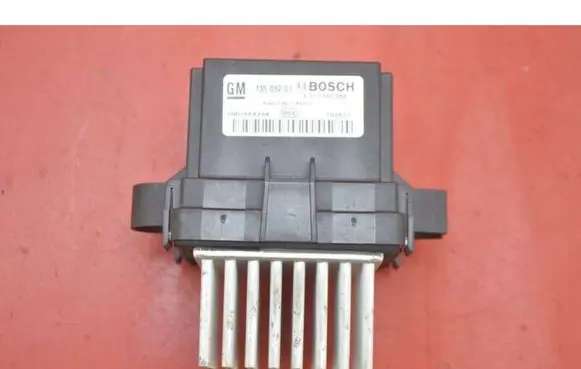Chevrolet Cruze Heater blower motor/fan resistor 13503201