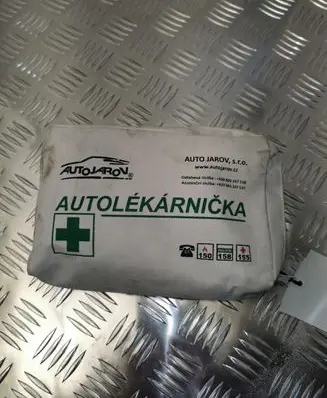 Audi A6 S6 C7 4G First aid kit 