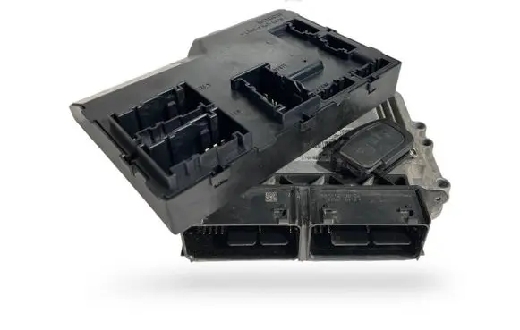 Engine ECU kit and lock set