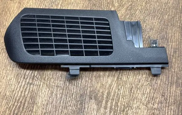 Audi Q5 SQ5 (D)pillar trim (top) 80A868606