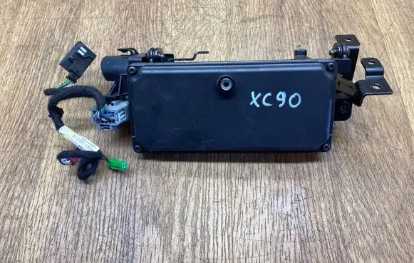 Volvo XC90 Front bumper camera 32134322 G2611