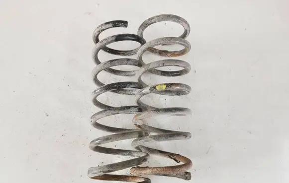 Volvo XC70 Rear coil spring