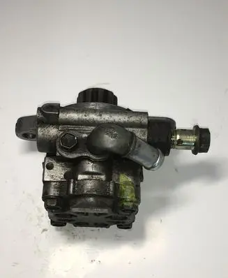 Toyota Land Cruiser (J120) Power steering pump GA403