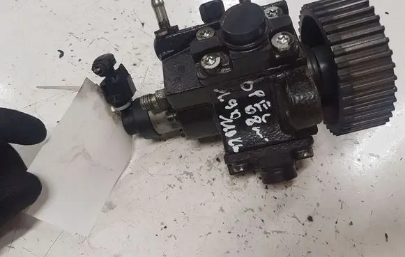 Opel Vectra C Fuel injection high pressure pump 0445010183
