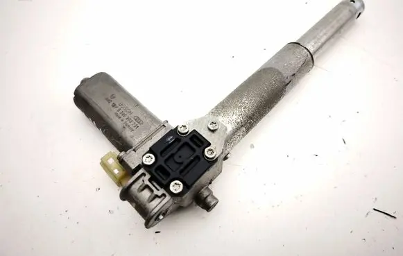 BMW 7 E65 E66 Seat adjustment motor 0390203231