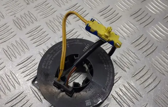Opel Zafira A Airbag slip ring squib (SRS ring) 90588758